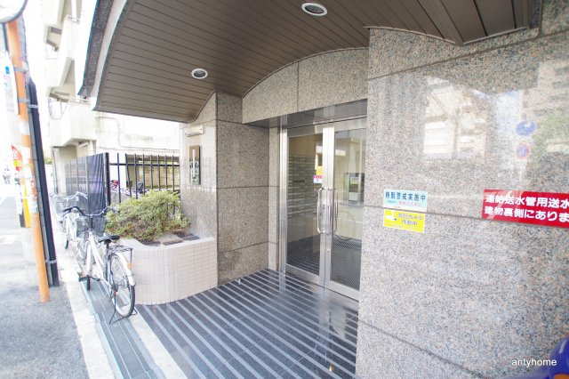 ロータリー天神橋　仲介手数料無料のエントランス