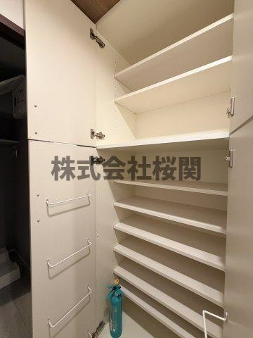 レジディア入谷の収納