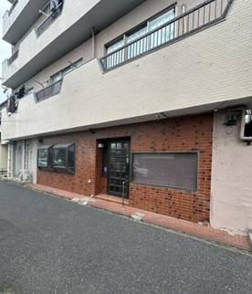 川崎市幸区戸手１丁目の倉庫の外観