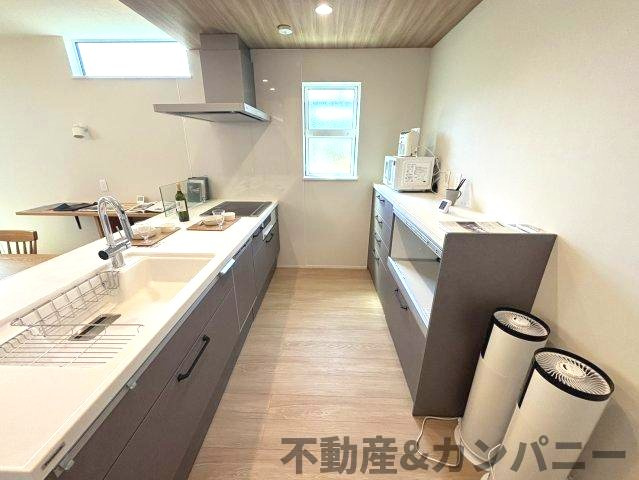 伊予市下吾川の新築戸建のキッチン|使いやすいキッチンです