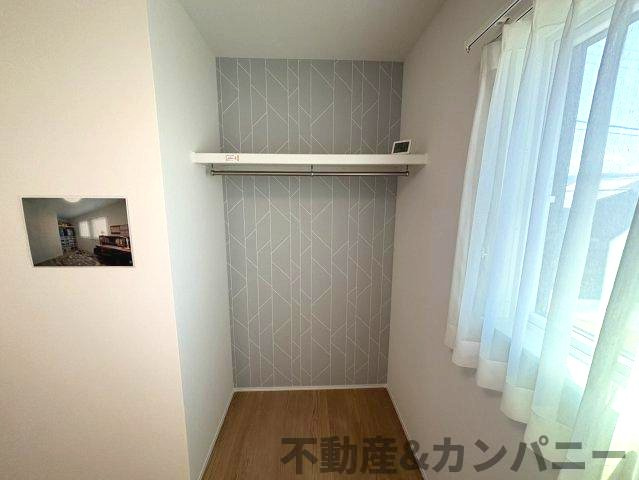 伊予市下吾川の新築戸建の収納|こまごまとしたものを収納できそうですね