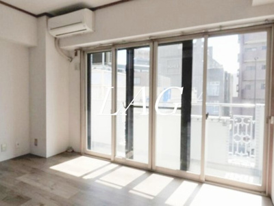 【居間・リビング】 | メゾン馬込 | 洋室のお部屋です。