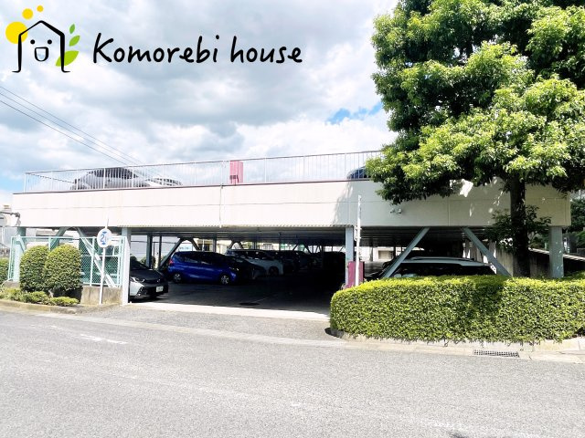 ベルヴィル大宮A棟の駐車場|カースペースがあります