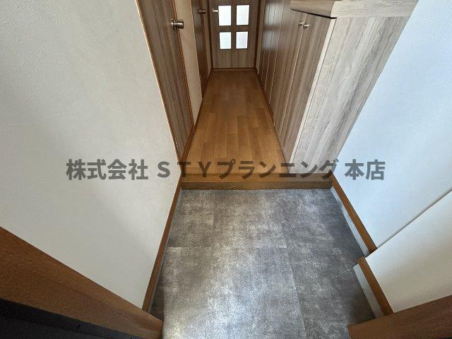 仲介手数料0円！サンシャイン岩倉の玄関