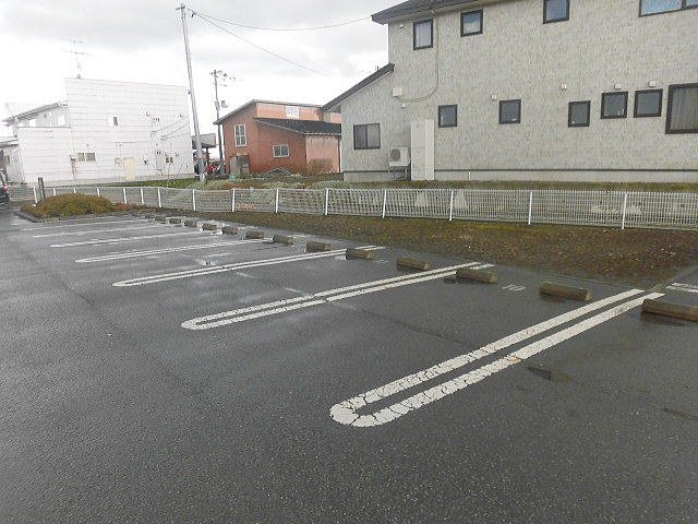 パストラル北上Ⅱの駐車場