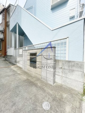 リュクスシティー池尻大橋のその他共用部分|エントランスです。