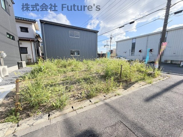 三郷市鷹野3丁目　建築条件無し売地の外観|現地の写真になります。
