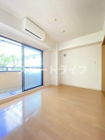大阪市東淀川区東中島２丁目の賃貸マンションの寝室