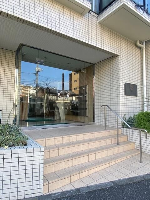 ペガサスマンション白楽のエントランス