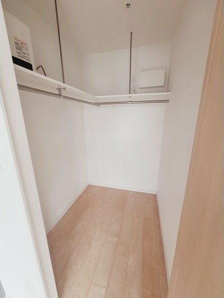 さくらHills NISHIKI Platinum Residenceの収納