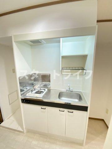 大阪市淀川区西中島７丁目の賃貸マンションのキッチン