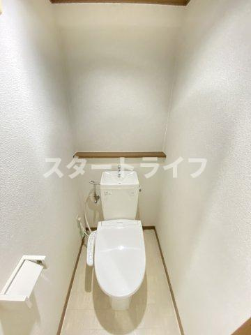 大阪市淀川区西中島７丁目の賃貸マンションのトイレ