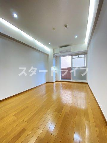 大阪市淀川区西中島７丁目の賃貸マンションの寝室