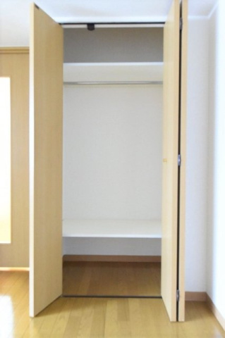 スカイコート三越前壱番館の収納