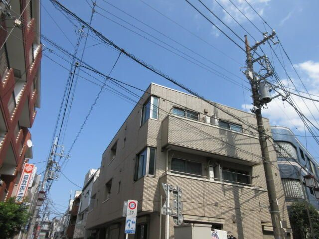 ＳＰＩＣＡの外観