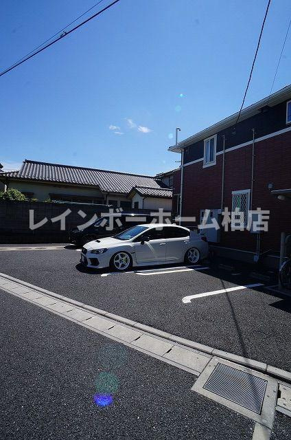 【仲介手数料：50％OFF】対象物件！の駐車場|カースペースがあります