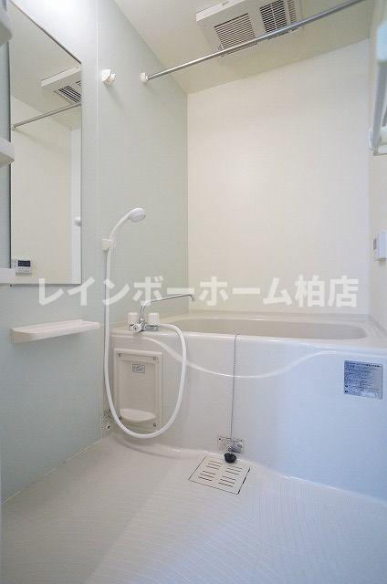 【仲介手数料：50％OFF】対象物件！の浴室|追い焚き機能・浴室乾燥機があります