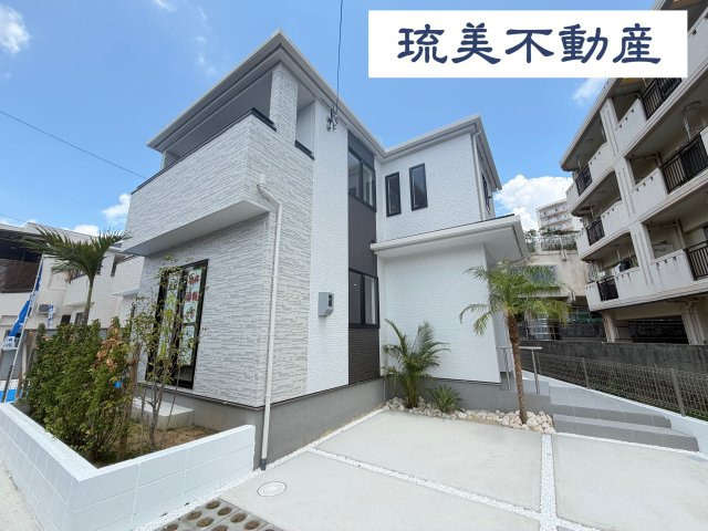 浦添市伊祖5丁目（全3棟）C号棟