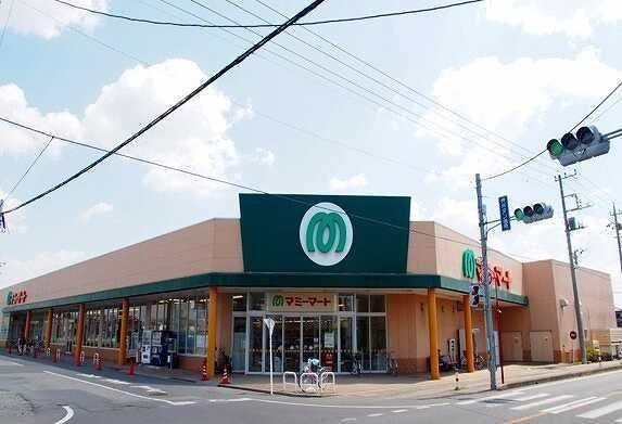 【周辺】 | グランビアレジデンス | マミーマート行田谷郷店まで770m