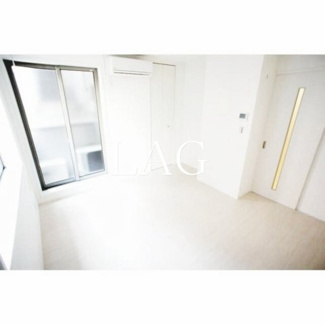 【居間・リビング】 | テュランカマール | 洋室のお部屋です。
