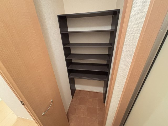 広々なシューズボックス