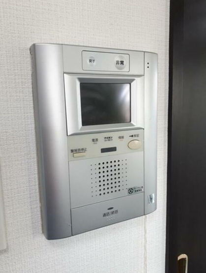 【セキュリティ】 | ラクラス下井草 | モニター付きオートロック。