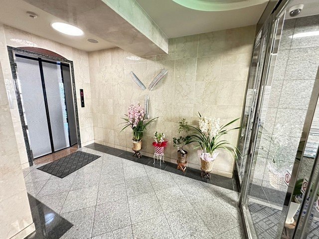 【エントランス】ヴァンサンク堺町