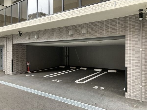 【駐車場】プレイス知事公館前(旧:プレシス知事公館前WEST)