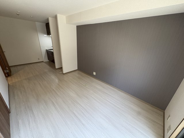 神戸市北区藤原台南町３丁目のハイツの居間・リビング