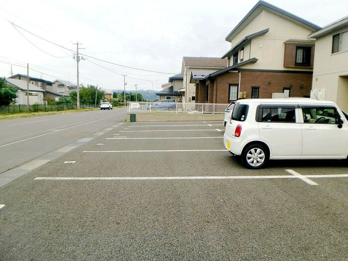 マジェスタ　Ｂの駐車場