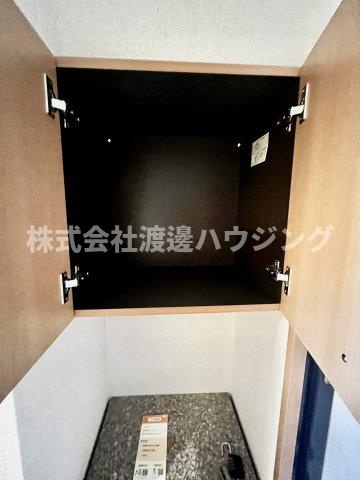 クローバーハイツの玄関