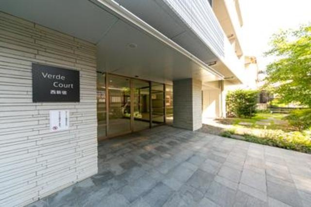 ヴェルデコート西新宿のエントランス|建物の内部です