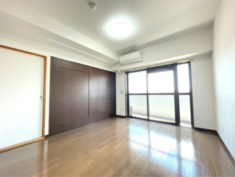 千葉市中央区院内１丁目の賃貸マンションの内装