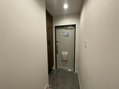 【玄関】 | グローバル堅田2