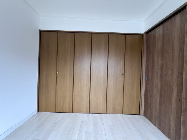 藤マンションの寝室
