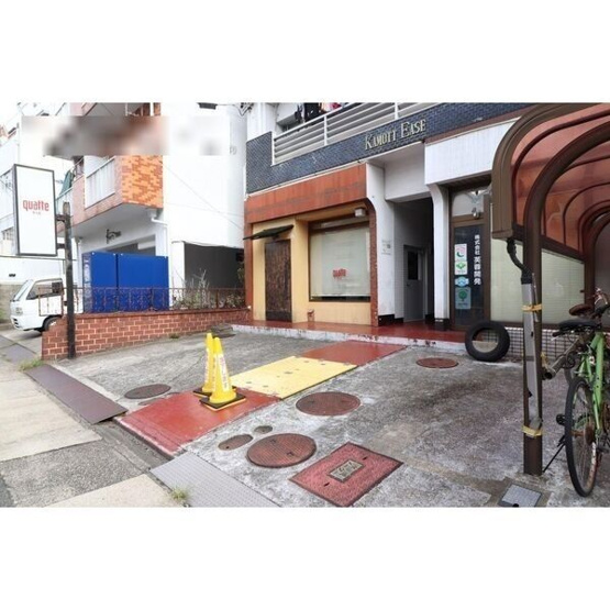 【エントランス】 | カモットイーズ