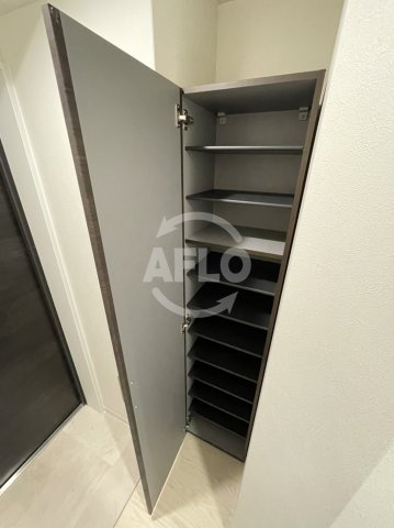 Nu阿倍野阪南町の収納|Nu阿倍野阪南町　シューズボックス