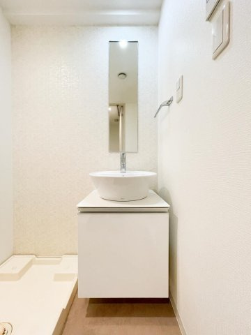 S-RESIDENCE神戸磯上通の洗面所
