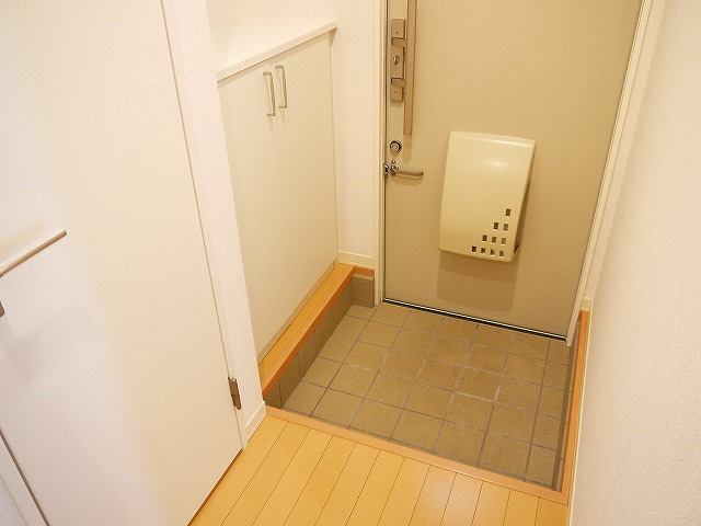 シャーメゾン相楽の玄関|落ち着いた玄関です
