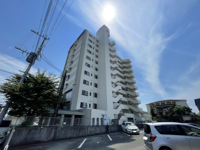 ヴィアーバン本町の外観