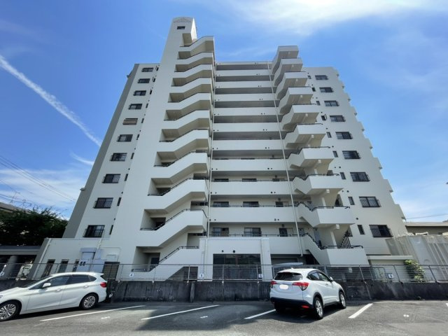 ヴィアーバン本町の外観