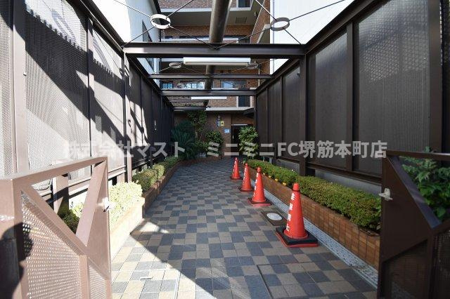 第一玉造マンションのエントランス