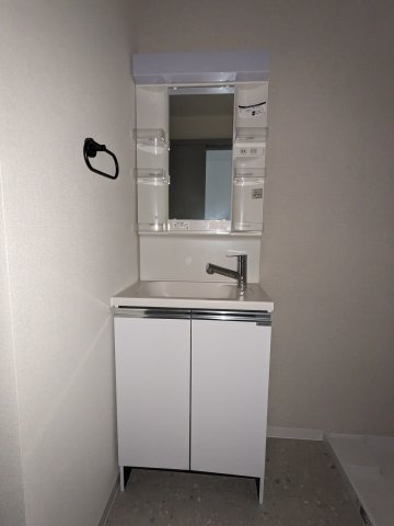 オレンジハウス1の独立洗面台