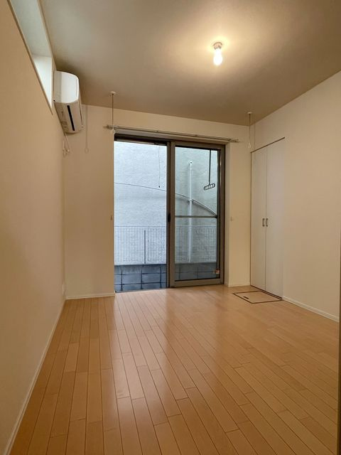 Ｐｒｉｍａｖｅｒａの寝室|★綺麗なフローリングのお部屋です★
