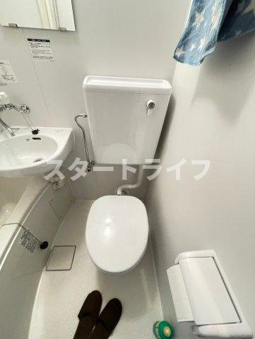 大阪市東淀川区東中島４丁目の賃貸マンションのトイレ