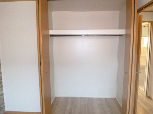 グランドゥール飾東の洋室