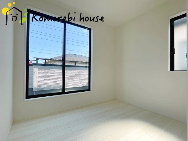 さいたま市北区奈良町　10期　新築一戸建て　グラファーレ　02の洋室|きれいな洋室です