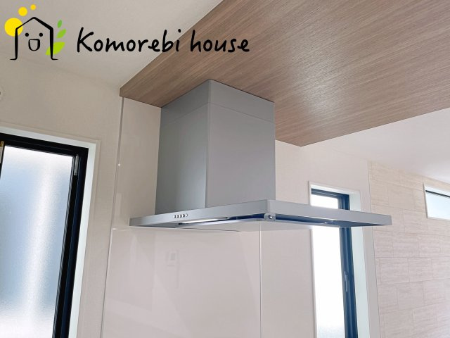 さいたま市北区奈良町　10期　新築一戸建て　グラファーレ　02のキッチン|コンパクトなキッチンで掃除もラクラク