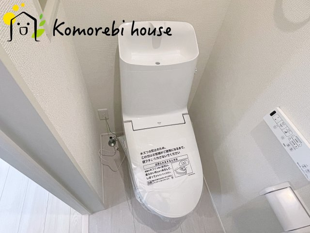 さいたま市北区奈良町　10期　新築一戸建て　グラファーレ　02のトイレ|落ち着いた色調のトイレです