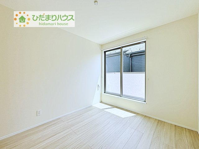 【洋室】 | 土浦市下高津3丁目347番　新築戸建　A号棟 | 木の温もりがやさしいフローリング♪